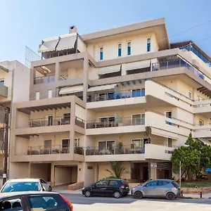 https://araucaria-studio-near-downtown.rethymnohotels.net